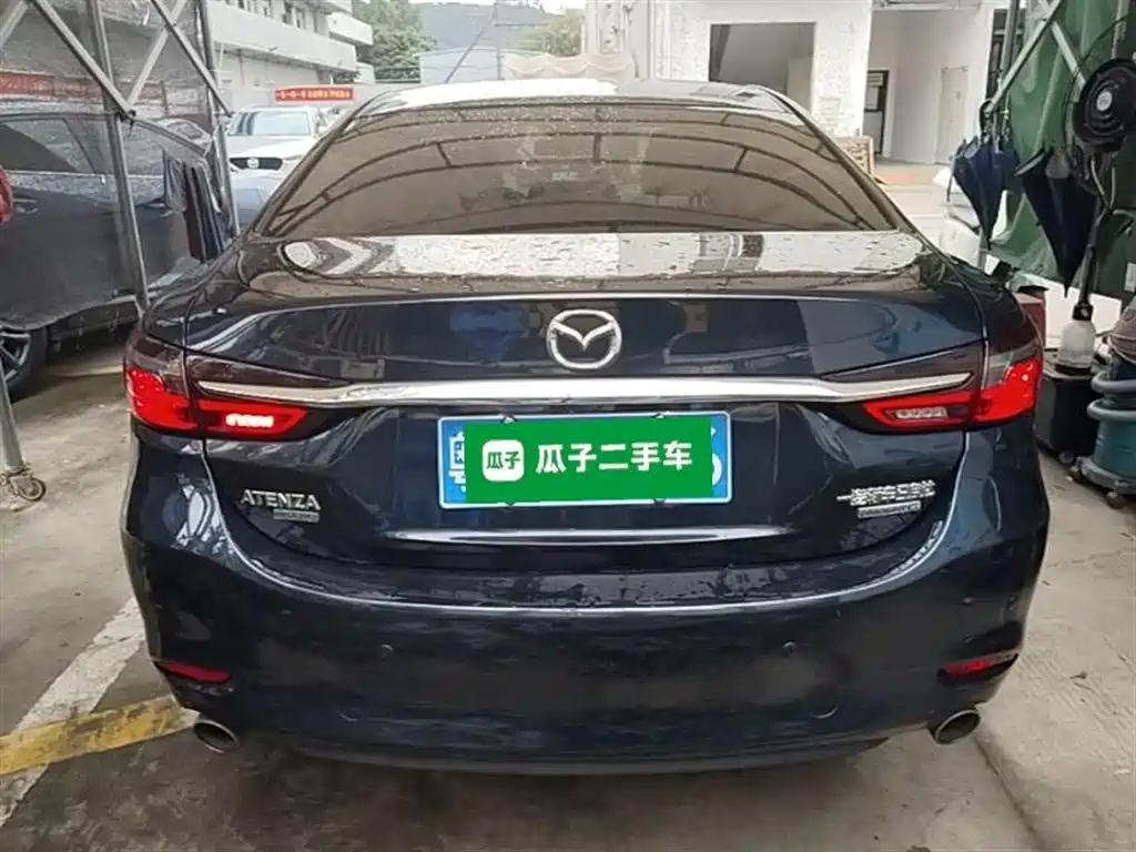 Atenza 2.5 L Blue Sky Sport