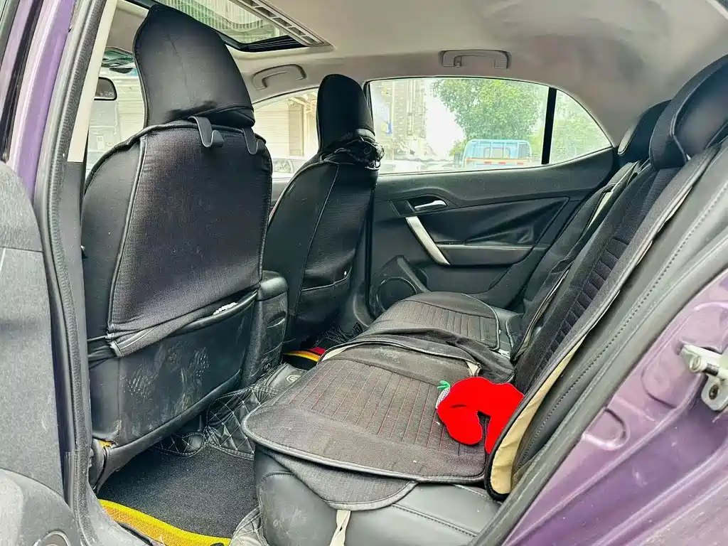 MG5 MG5 2012款 1.5 L 自动精英版