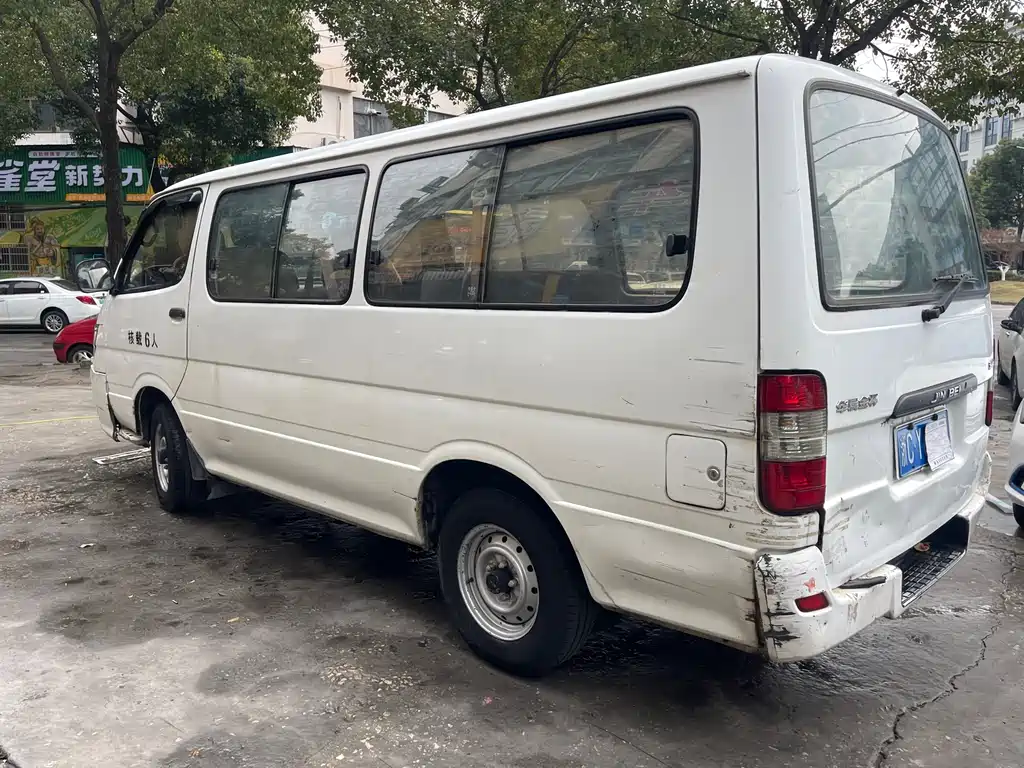 Jinbei Hiace 金杯海狮 2014款 2.0 L第五代动力王舒适型V20