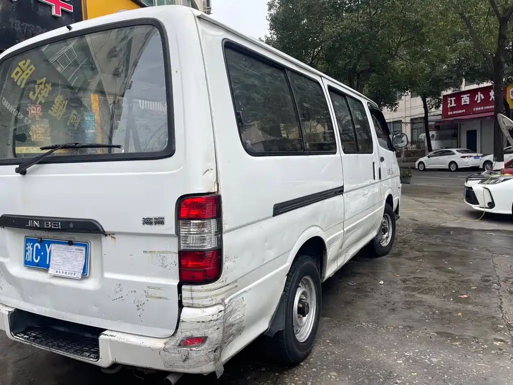 Jinbei Hiace 金杯海狮 2014款 2.0 L第五代动力王舒适型V20