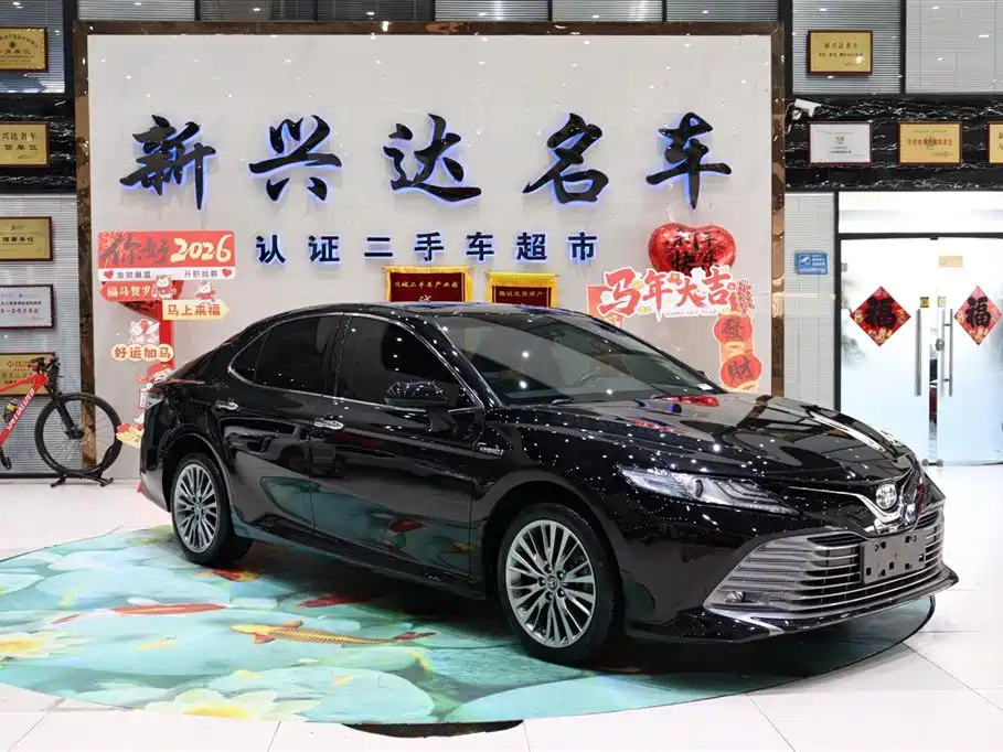 Camry Dual Engine 2.5 HG Luxury CN-V
