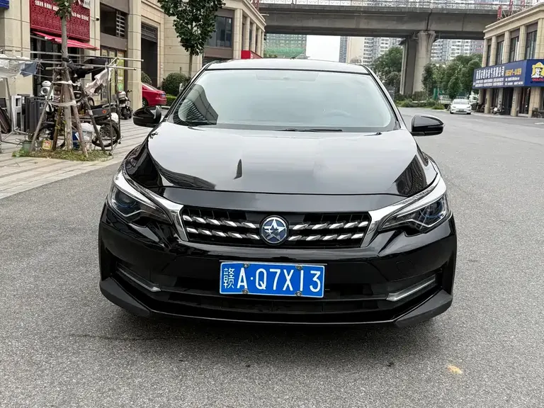 Venucia D60 启辰D60 2020款 1.6 L XL CVT悦享版