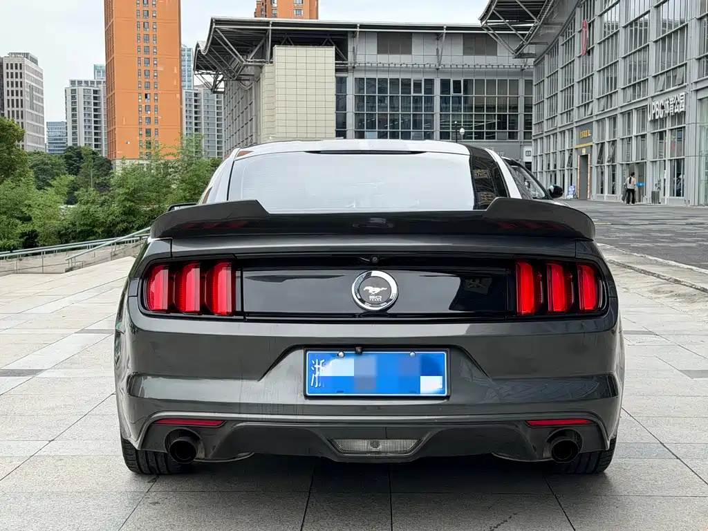 Mustang 2.3 T Performance