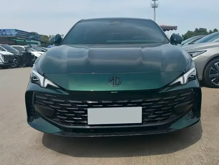 MG7 2.0 T 405 AT Premium