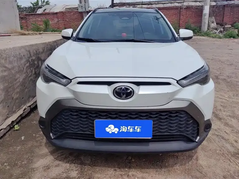 Toyota Frontlander 2.0 L CVT Luxury