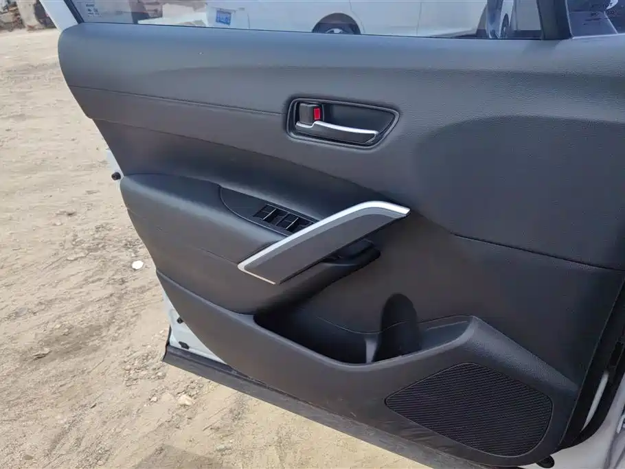 Frontlander 2.0 L CVT Luxury