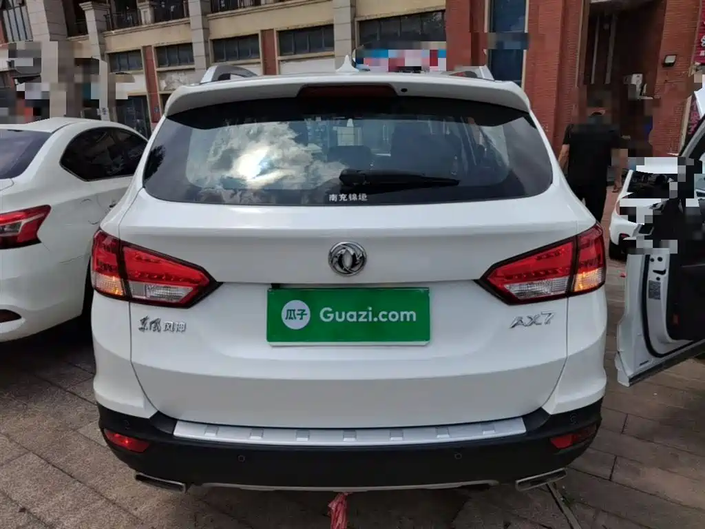 Dongfeng Fengshen AX7 2.3 L Auto Smart Supreme