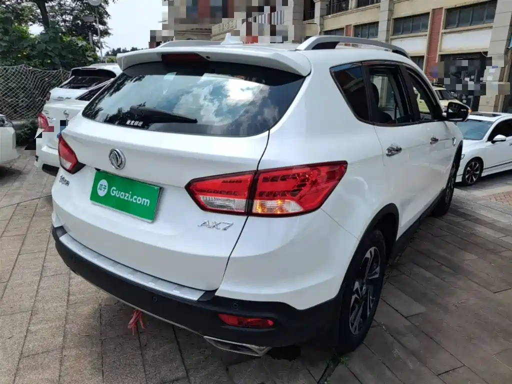 Dongfeng Fengshen AX7 2.3 L Auto Smart Supreme
