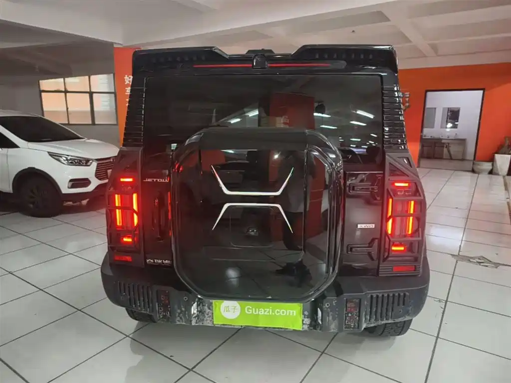 Jetour Traveller 2.0 T 4 WD Cross PRO+
