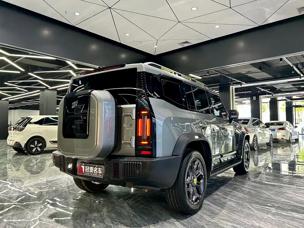 Jetour Traveller C-DM C-DM 208 KM