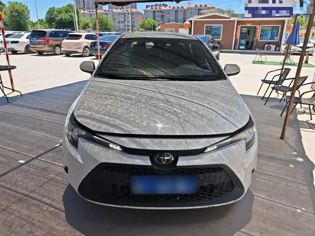 Levin Dual Engine 1.8 H E-CVT Leading
