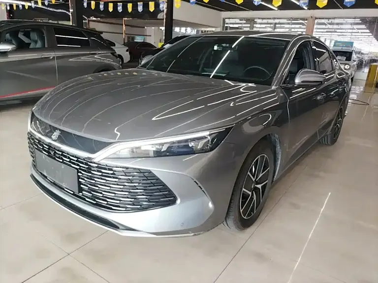 BYD Qin L DM-i 80 KM Transcend