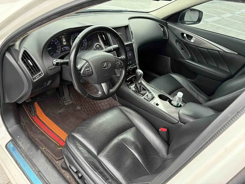 Infiniti Q50 L 2.0 T Joy