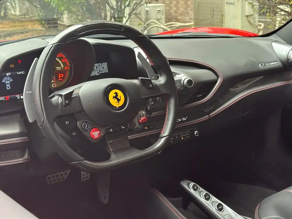 Ferrari F8 Tributo 3.9 T V8