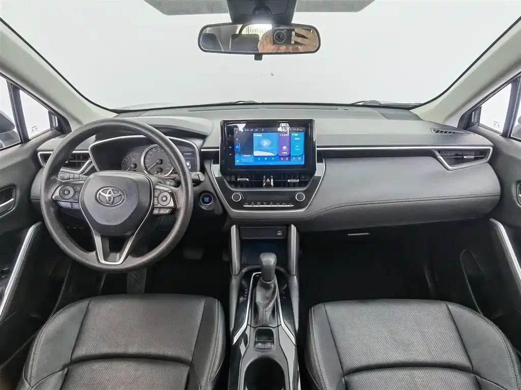 Frontlander 2.0 L CVT Luxury PLUS