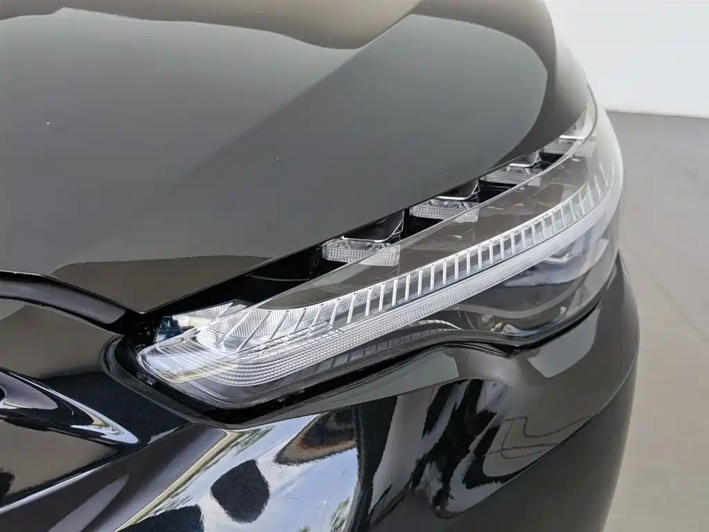 Frontlander 2.0 L CVT Luxury PLUS
