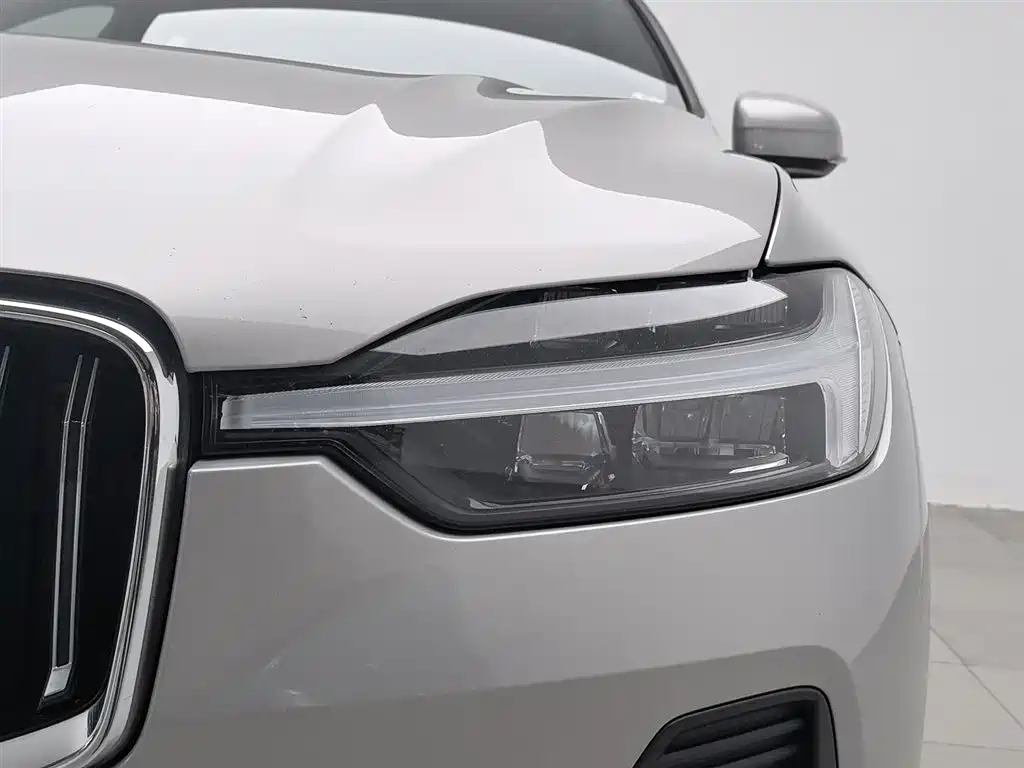 Volvo XC60 B5 4 WD Smart Ease Luxury