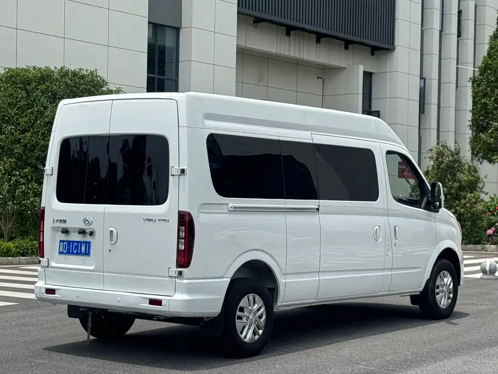Xintu V80 2.0 T PLUS Manual All-round LWB Mid Roof 6 7 8 9-seat