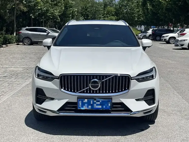 Volvo XC60 B5 4 WD Smart Vision Luxury