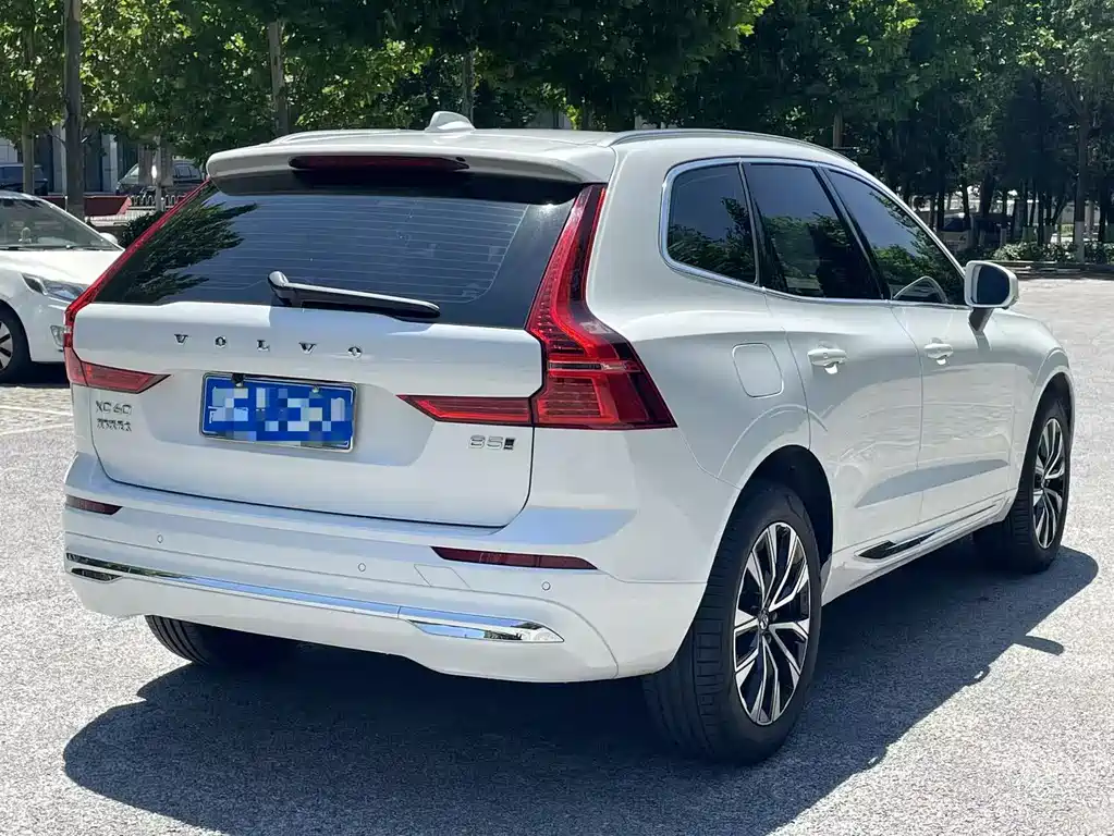 Volvo XC60 B5 4 WD Smart Vision Luxury