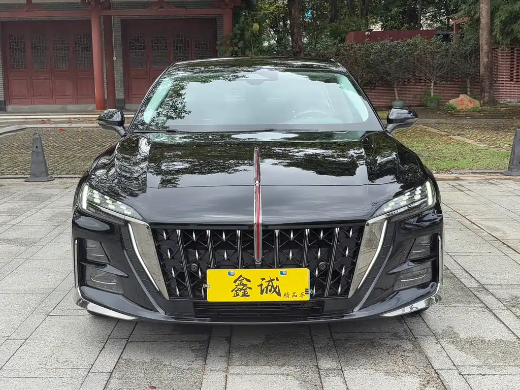 Hongqi H6 2.0 T Premium Comfort