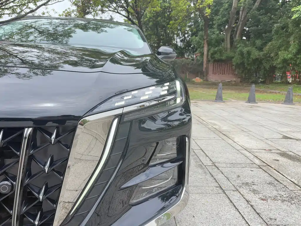 Hongqi H6 2.0 T Premium Comfort