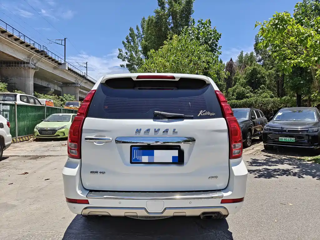 Haval H9 2.0 T Gasoline 4 WD Luxury 7-seat