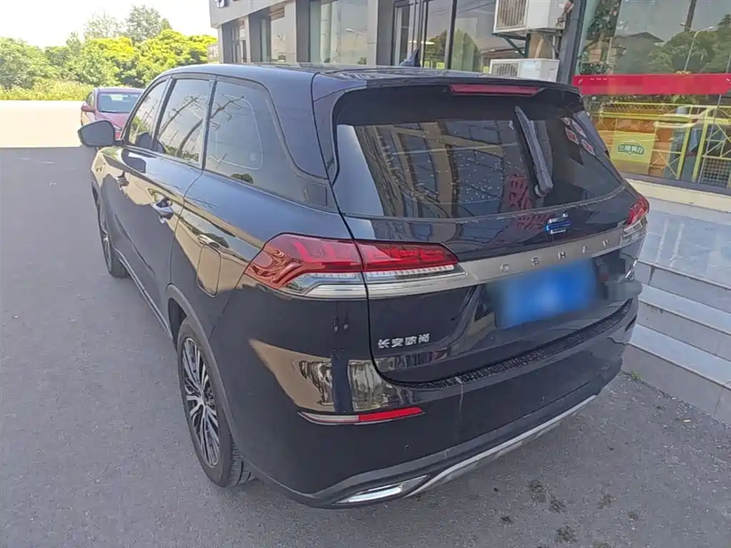Changan Oshan X7 1.5 T Auto Luxury