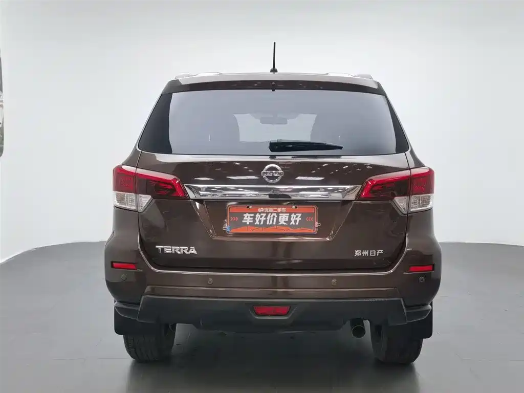 Terra 2.5 L Auto 2 WD Luxury