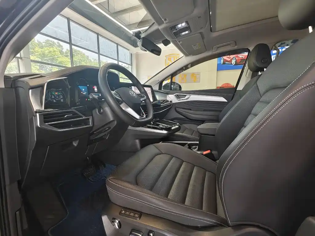 Talagon 380 TSI 4 WD Luxury Premium Realm Pro Public Enjoyment 7-seat