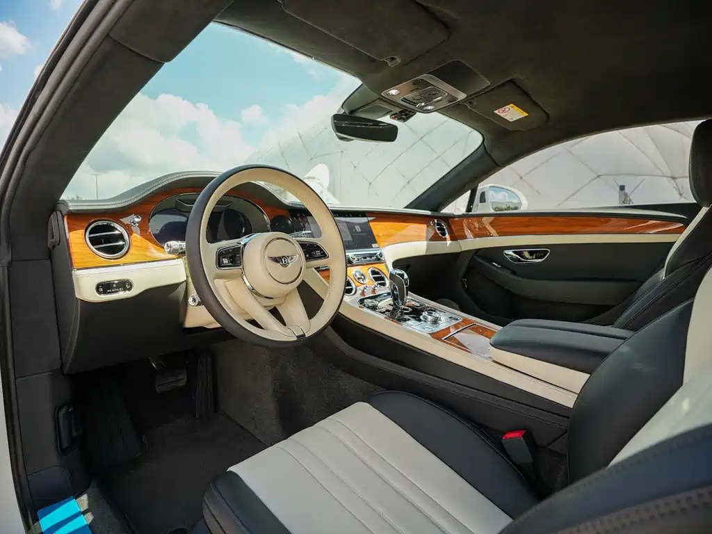 Continental GT 4.0 T GT V8