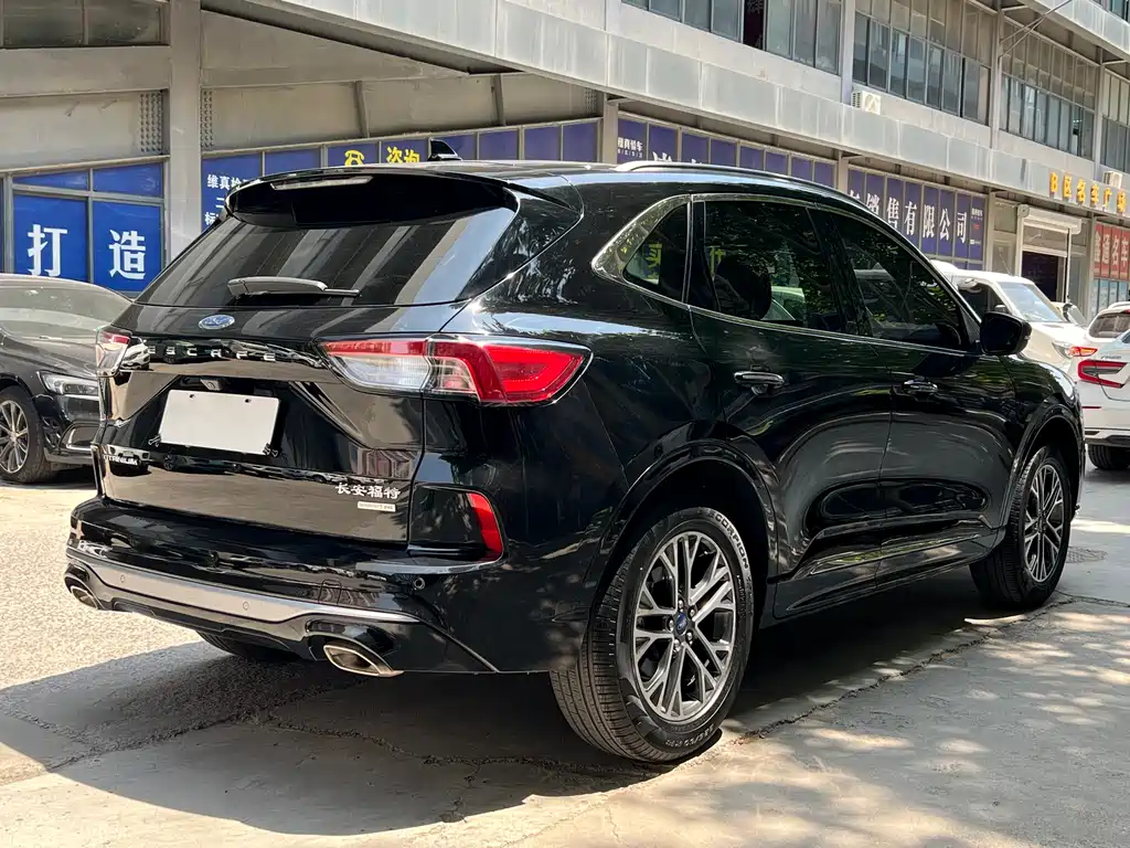 Escape EcoBoost 245 4 WD Excellence Enjoyment