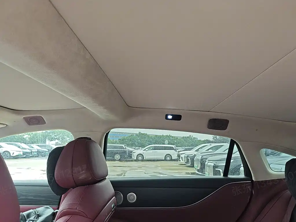 Voyah Zhuiguang L 4 WD Ultra