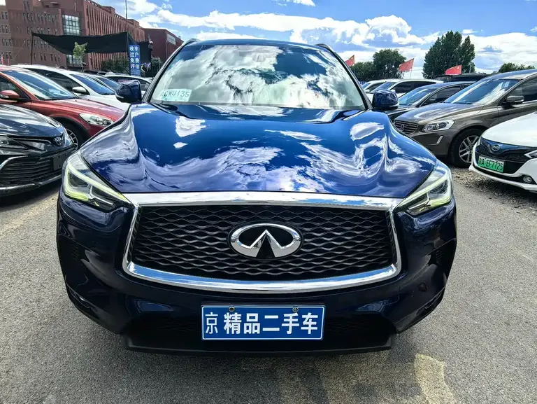 Infiniti QX50 2.0 T 4 WD Elite