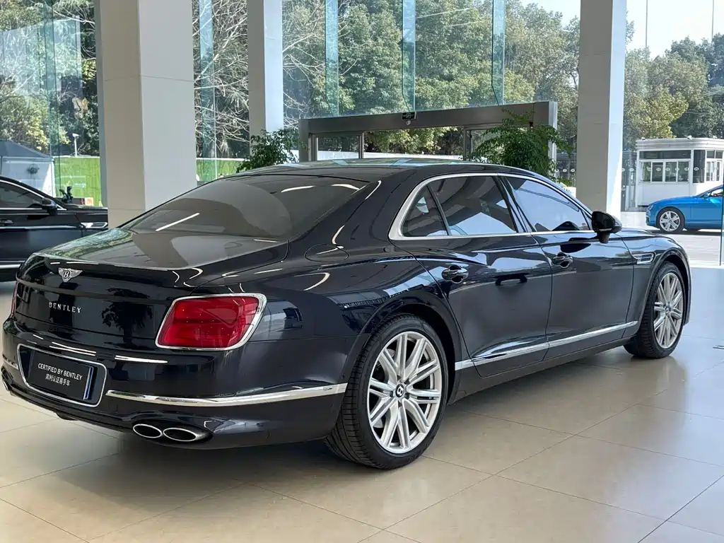 Flying Spur 4.0 T V8 Standard