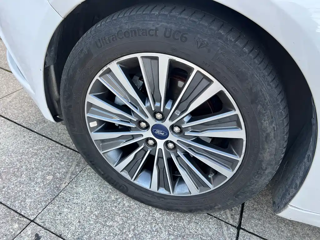 Mondeo EcoBoost 200 Luxury