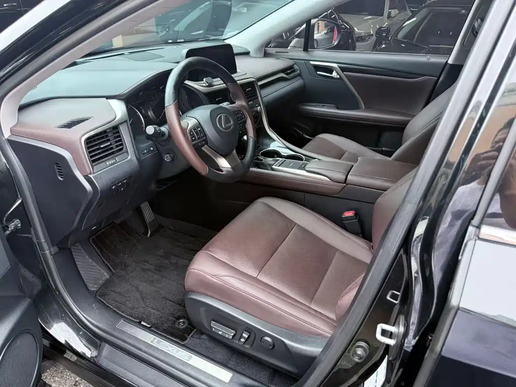 Lexus RX 300 4 WD Elegant CN-VI
