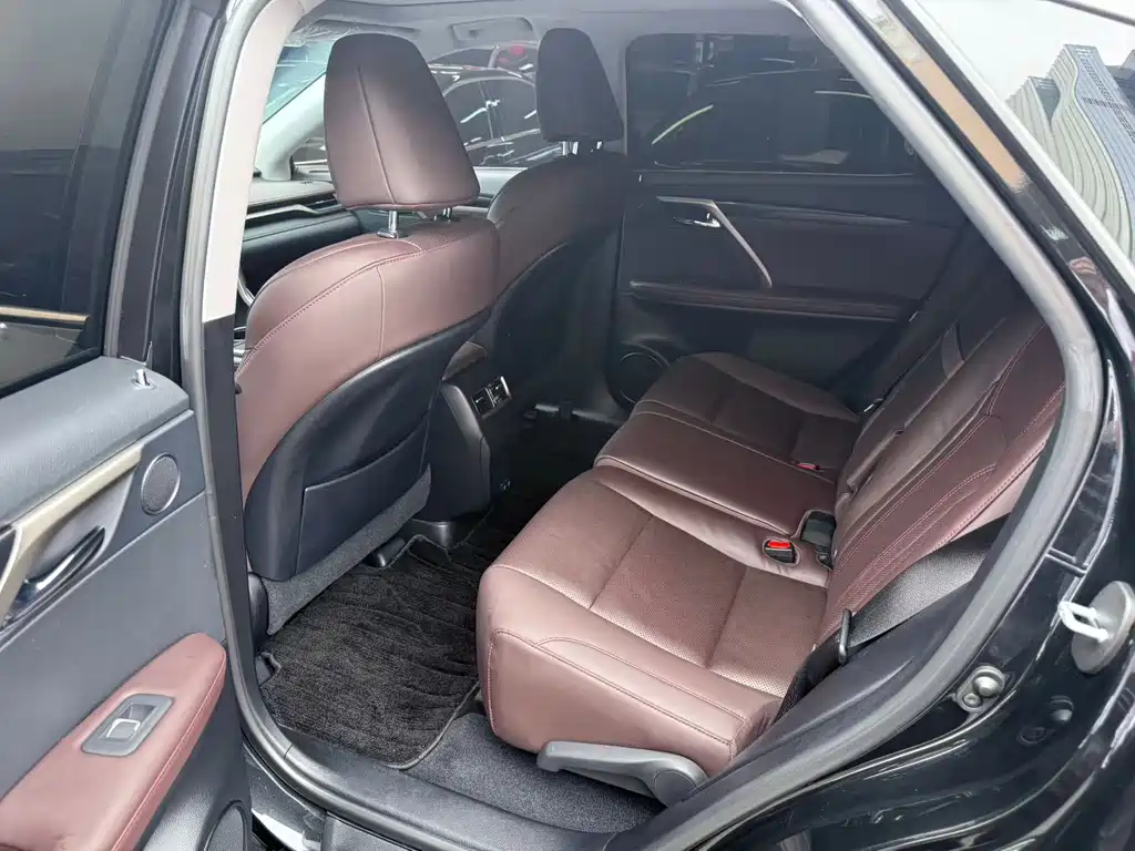 Lexus RX 300 4 WD Elegant CN-VI