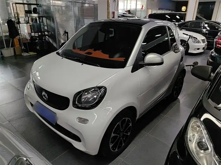 smart fortwo 1.0 L 52 kW Hardtop Passion