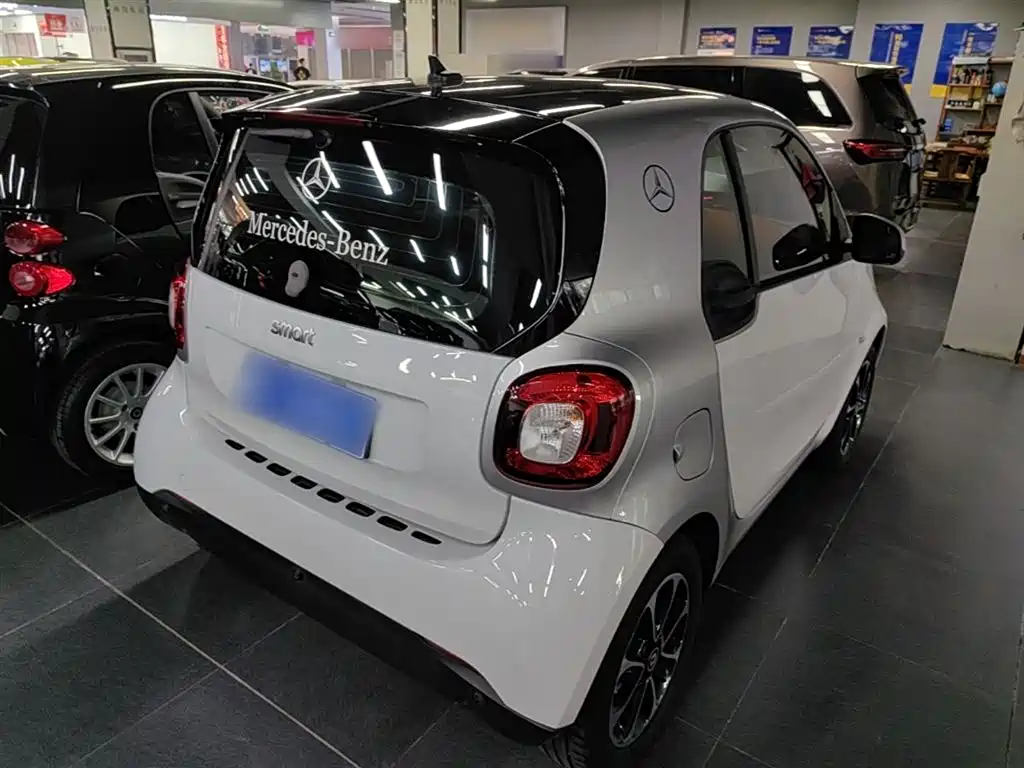 smart fortwo 1.0 L 52 kW Hardtop Passion