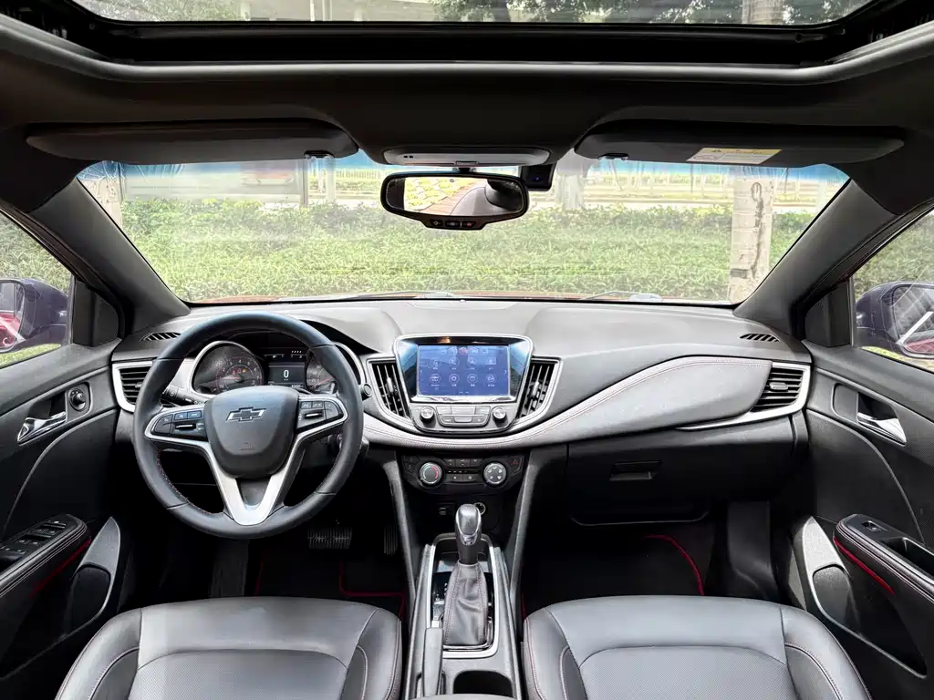 Monza Mild Hybrid RS 330 T Auto Smooth