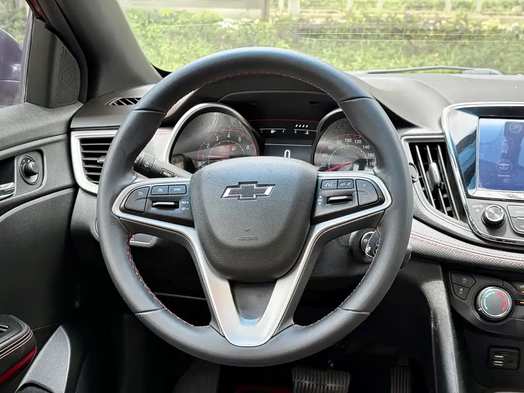 Monza Mild Hybrid RS 330 T Auto Smooth