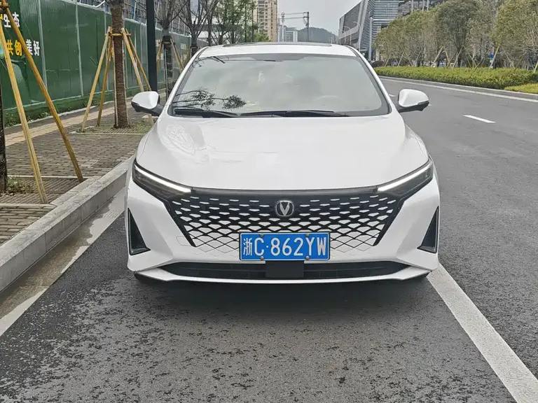 Changan Ruicheng PLUS 1.5 T DCT Distinguished
