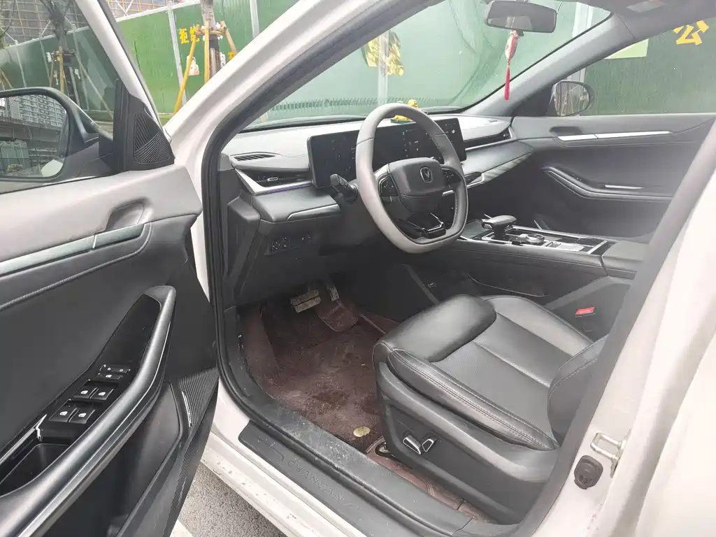 Ruicheng PLUS 1.5 T DCT Distinguished