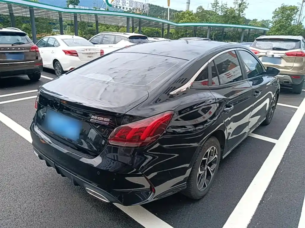 MG5 180 DVVT Manual Youth Luxury