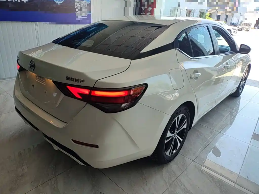 Sylphy 1.6 L XL CVT Joy