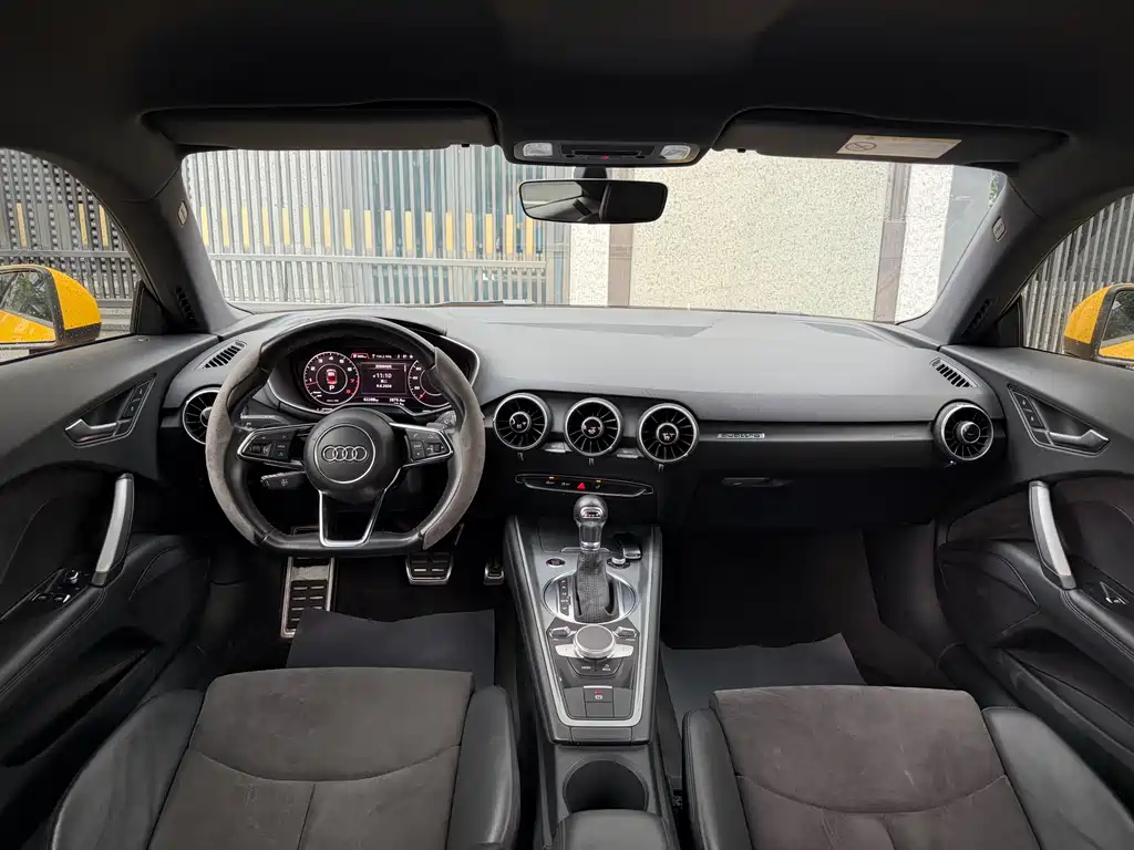 Audi TT TT Coupe 45 TFSI quattro