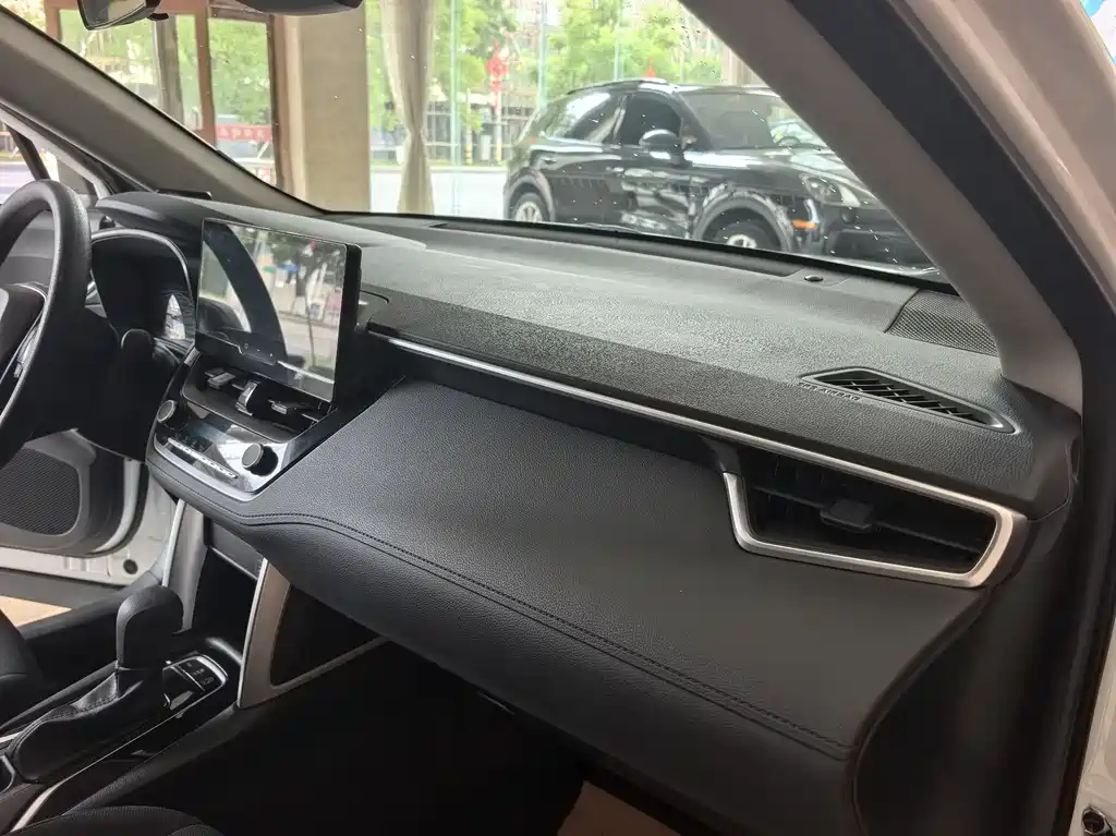 Frontlander 2.0 L CVT Luxury