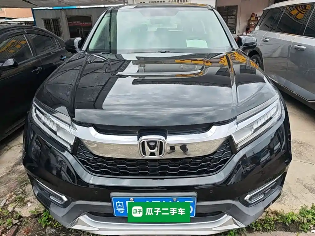 Avancier 370 TURBO 2 WD Luxury