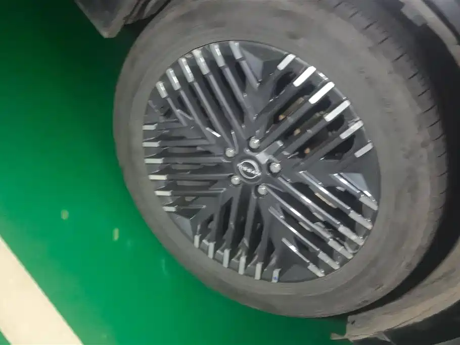 Tanlu 380 VC-TURBO 4 WD Smart Drive 6-seat